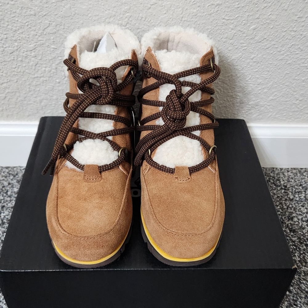 Sorel Harlow Boots